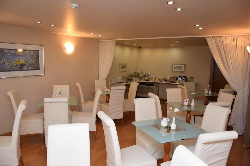Hotel Galaxias Agrinio Esterno foto